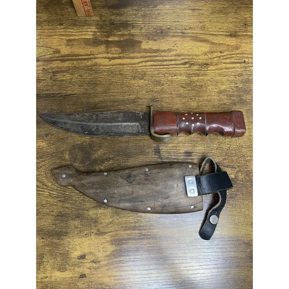 RARE HUNTING KNIFE OR GENERAL PURPOSE KNIFE‎ WITH A PERSONALIZED WOODEN COVER